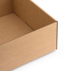 Ruskea läppäkansi-laatikko | 305x215x85 mm | Superbox