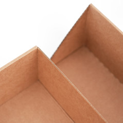 Kaksiosainen ruskea lahjalaatikko nauhalla | 340x190x85 mm | Superbox