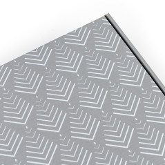 Harmaa joululahjalaatikko joulukuusikuvioilla, 305×215×85 mm