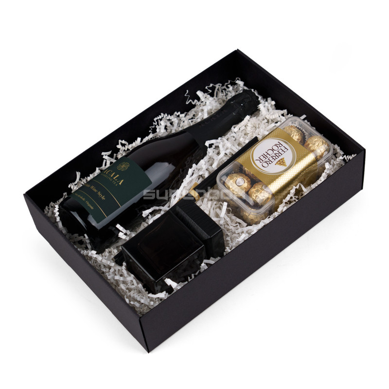 Monikäyttöinen musta 8,5 cm korkea lahjapakkaus, jossa on musta pohja ja kansi