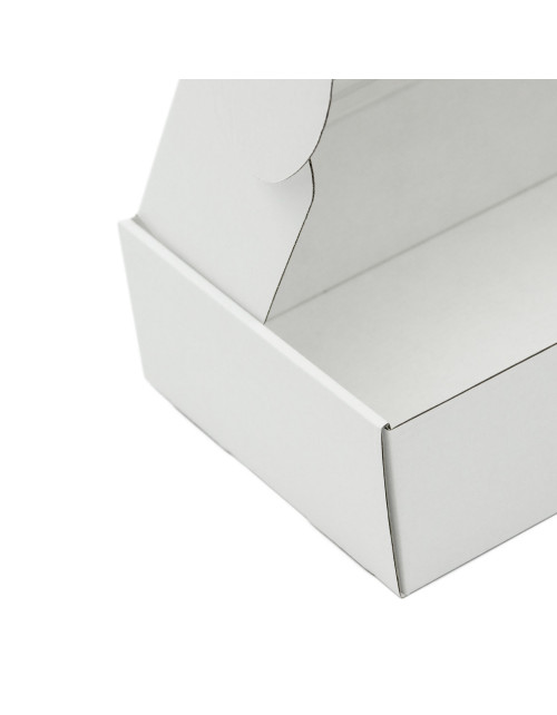 Valkoinen pikasuljettava pitkä laatikko, jossa on selkeä ikkuna esityksiin