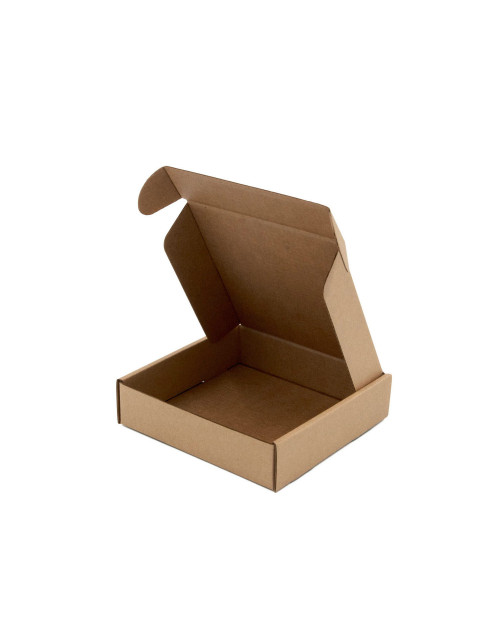 Ruskea matala neliskanttinen laatikko, syvyys 3 cm, tavaroiden lähettämistä varten