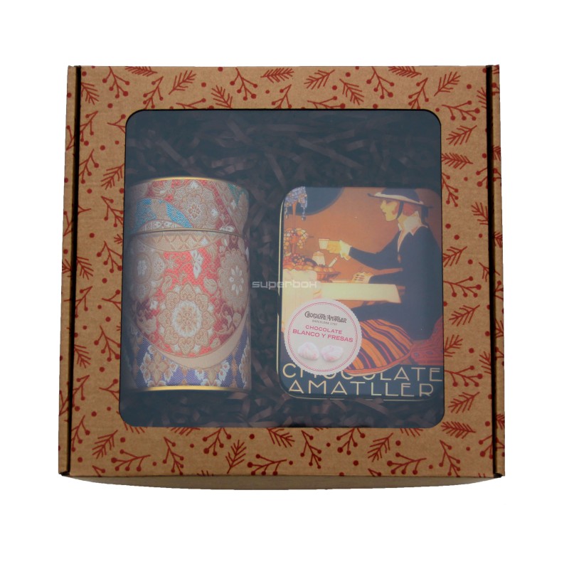 Brown Large Square Gift Box with Clear Window RED BERRIES