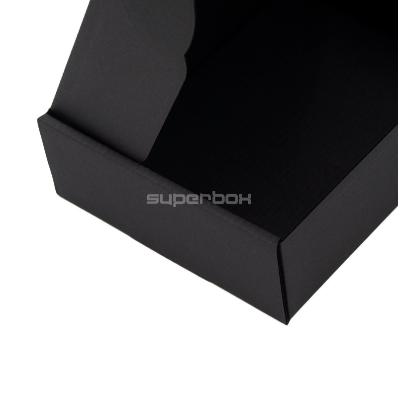 Small Quick Close Black Box