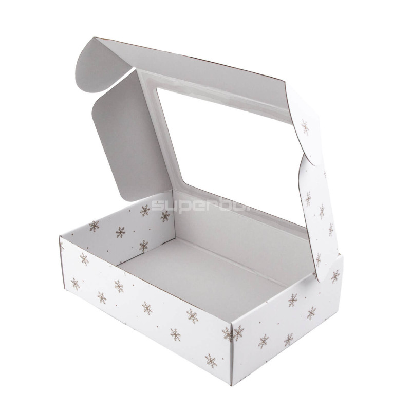 White A4 Format Gift Box With Gold Snowflakes